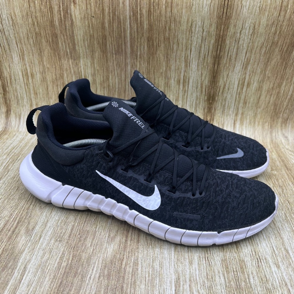 Nike Free Run 5.0 Men's Size 13 Black White Running Shoes Sneakers CZ1884-001